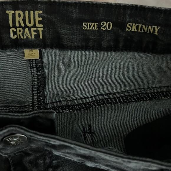 True Craft Jeans Womens 20 Washed Black Floral Embroidered Skinny Frayed Hem - Picture 6 of 6